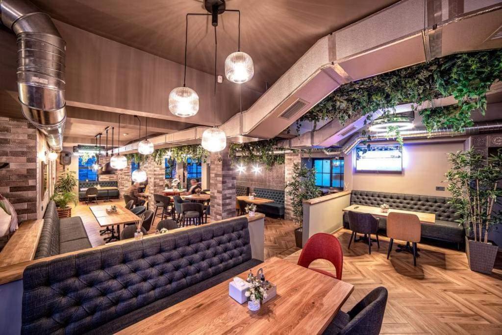 Hostel Casa Vatra Rădăuţi Exteriér fotografie