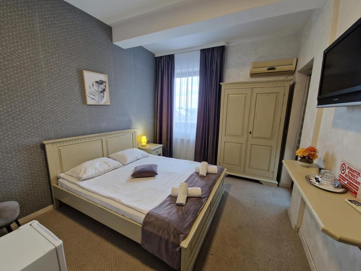 Hostel Casa Vatra Rădăuţi Exteriér fotografie